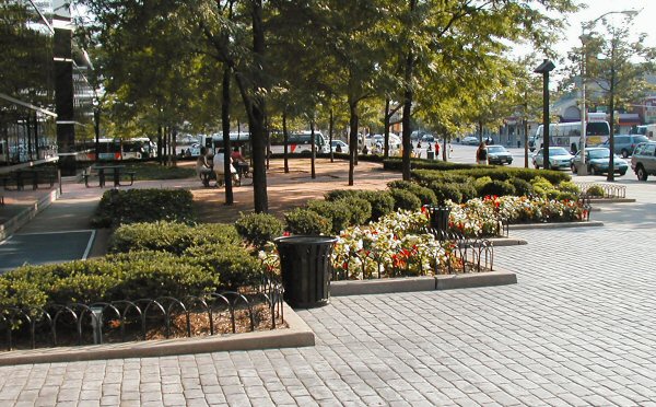 [Plantings in front of Gateway Center]
